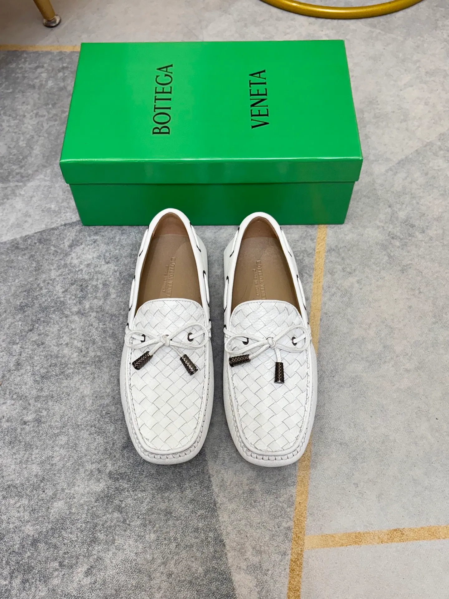 P420💰 (Niu Li + Niu Pad) [BV] The latest hot style‼ ️Casual men's shoes, uppers imported first-layer cowhide ➕Full imported cowhide lining✔️Exquisite workmanship, excellent foot feel, special rubber soles✔️, cool and fashionable, the latest fashion, fashionable outsole, hurry up.  Code number: 38-44 (can be customized to 37.45, non-refundable)